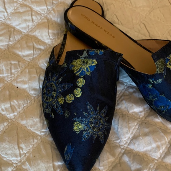 Who What Wear Navy and Gold Floral Mules size 11 - Picture 2 of 4